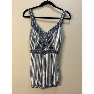 American Eagle Outfitters Striped Navy & White Shorts Cut Out Romper Size Small‎